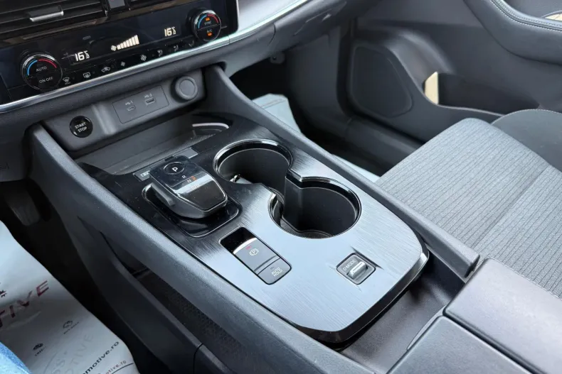 Nissan X-Trail din 2023 cu 82.496 km - oferta NIS232707 - foto 20