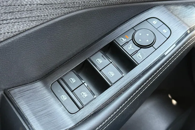 Nissan X-Trail din 2023 cu 82.496 km - oferta NIS232707 - foto 25