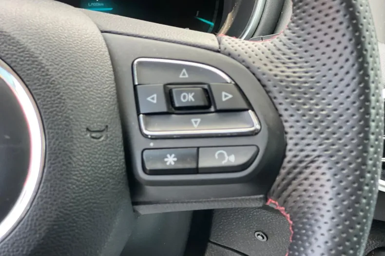 MG HS din 2024 cu 63.400 km - oferta MG0232708 - foto 25