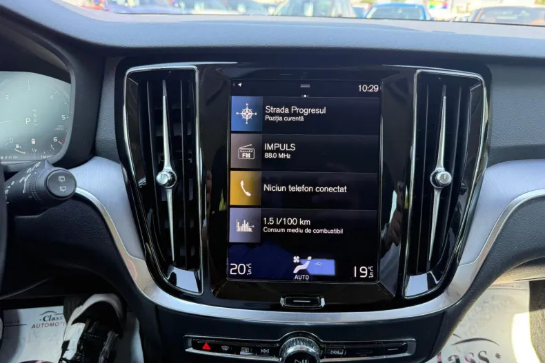 Volvo V60 din 2021 cu 177.698 km - oferta VOL232709 - foto 11
