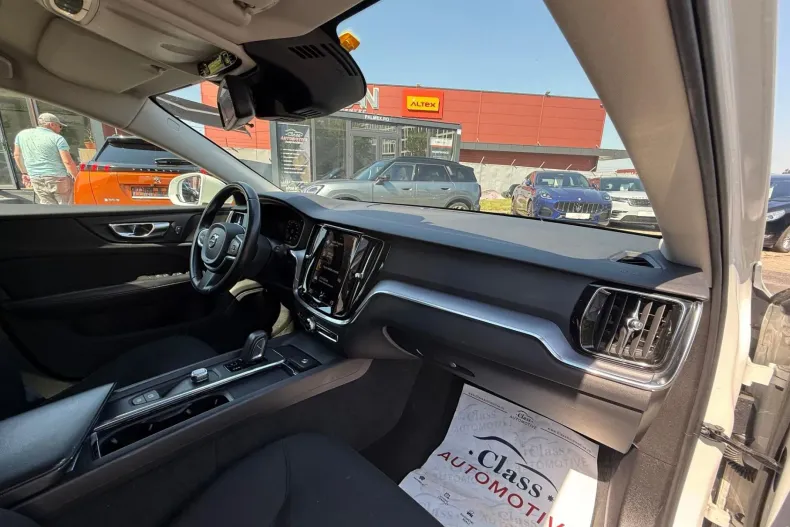Volvo V60 din 2021 cu 177.698 km - oferta VOL232709 - foto 21