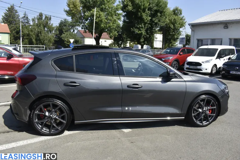 Ford Focus din 2025 cu 250 km - oferta FOR232720 - foto 8
