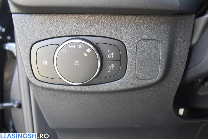 Ford Focus din 2025 cu 250 km - oferta FOR232720 - foto 25