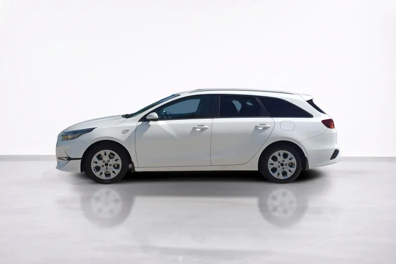 Kia Ceed din 2021 cu 71.760 km - oferta KIA232724 - foto 2