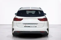 Kia Ceed din 2021 cu 71.760 km - oferta KIA232724 - foto 4