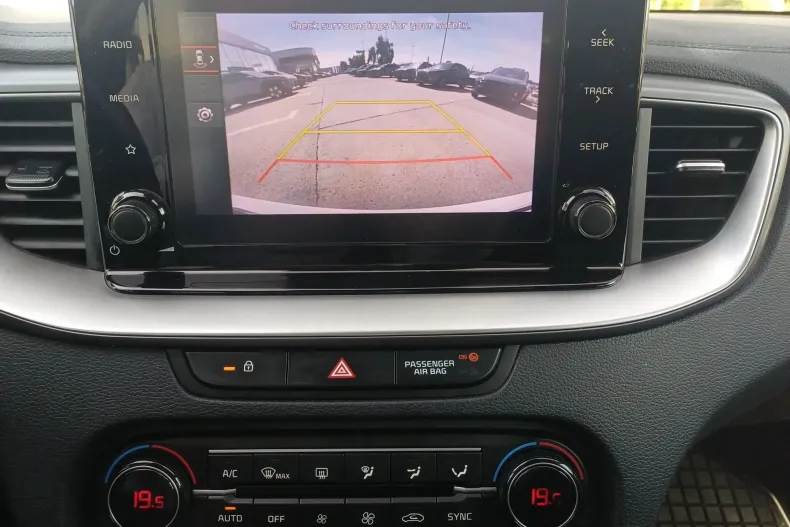 Kia Ceed din 2021 cu 71.760 km - oferta KIA232724 - foto 17