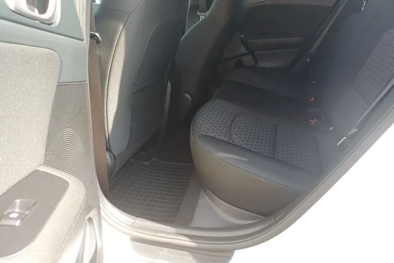 Kia Ceed din 2021 cu 71.760 km - oferta KIA232724 - foto 19