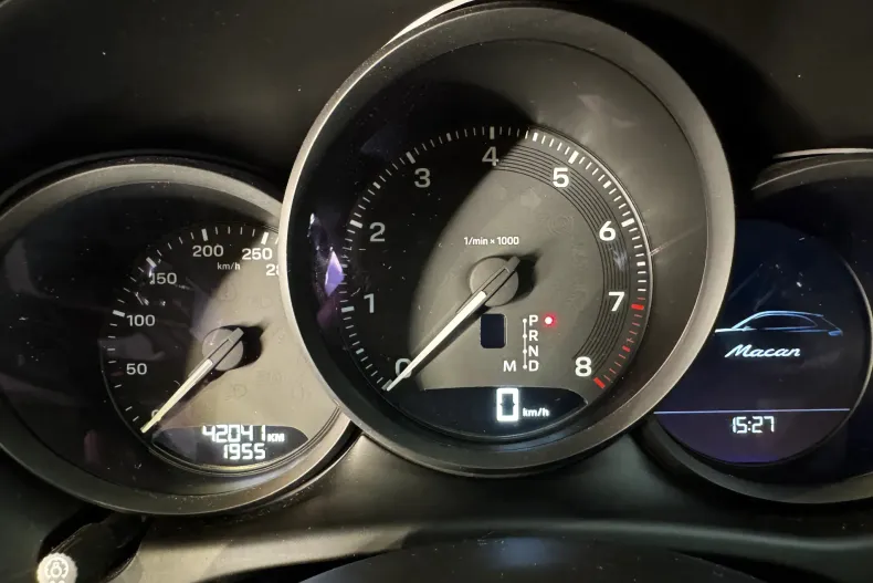 Porsche Macan din 2022 cu 42.041 km - oferta POR232727 - foto 18