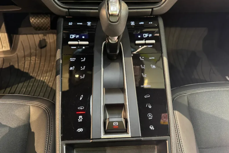 Porsche Macan din 2022 cu 42.041 km - oferta POR232727 - foto 20