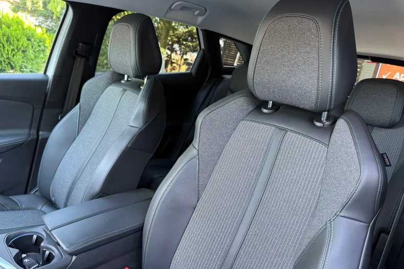 Peugeot 3008 din 2022 cu 142.000 km - oferta PEU232728 - foto 8