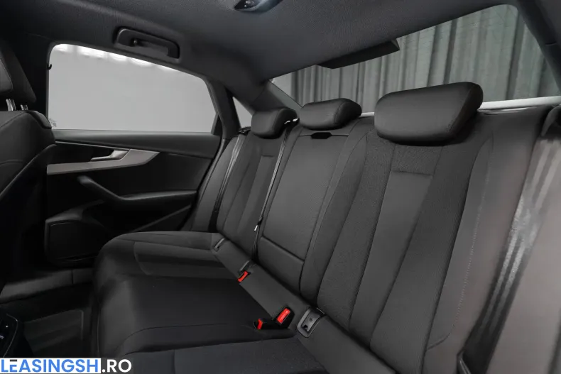 Audi A4 Limuzina din 2024 cu 23.350 km - oferta AUD232731 - foto 29
