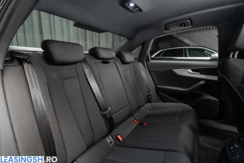 Audi A4 Limuzina din 2024 cu 23.350 km - oferta AUD232731 - foto 32