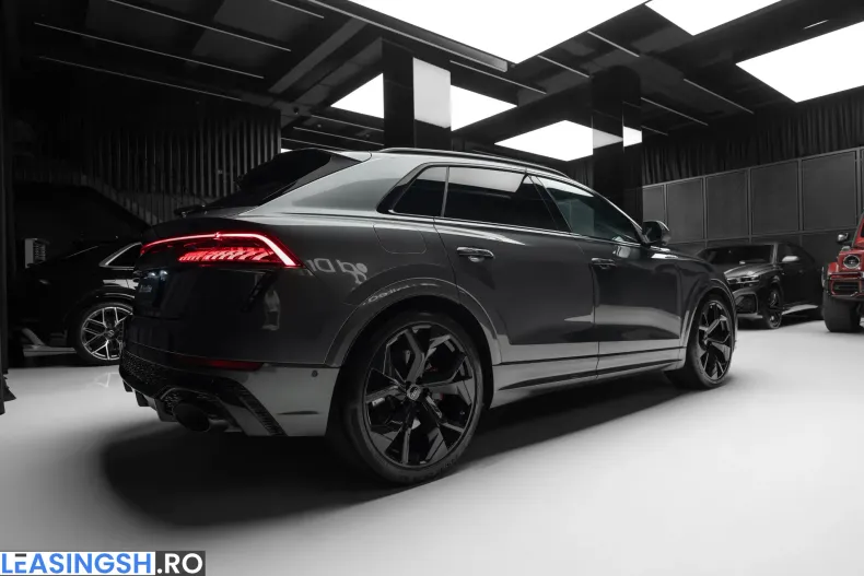 Audi RSQ8 din 2023 cu 6.200 km - oferta AUD232732 - foto 10