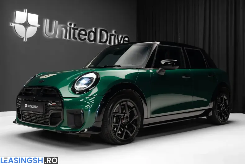 MINI Cooper S din 2024 cu 9.450 km - oferta MIN232733 - foto 1