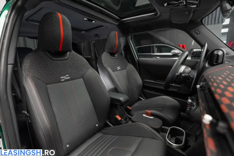 MINI Cooper S din 2024 cu 9.450 km - oferta MIN232733 - foto 31