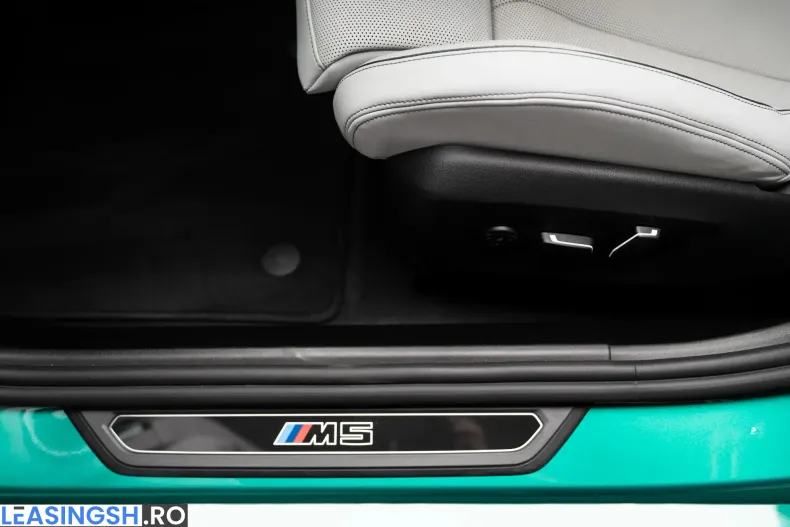 BMW M5 (Seria 5) din 2023 cu 12.560 km - oferta BMW232736 - foto 15