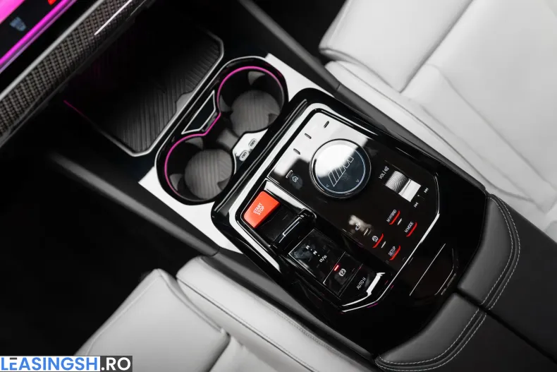 BMW M5 (Seria 5) din 2023 cu 12.560 km - oferta BMW232736 - foto 19
