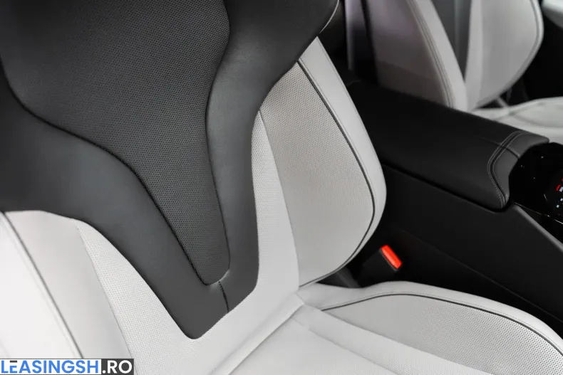 BMW M5 (Seria 5) din 2023 cu 12.560 km - oferta BMW232736 - foto 36