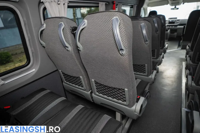 Volkswagen Crafter din 2026 cu 1 km - oferta VOL232740 - foto 5