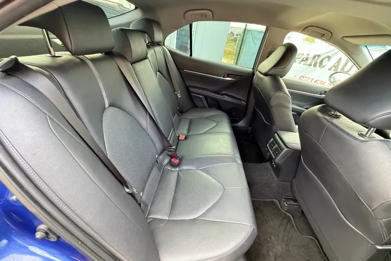 Toyota Camry din 2023 cu 135.841 km - oferta TOY232750 - foto 7