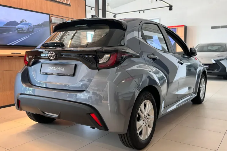 Toyota Yaris din 2026 cu 2 km - oferta TOY232752 - foto 6