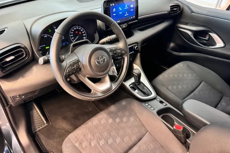 Toyota Yaris din 2026 cu 2 km - oferta TOY232752 - foto 10