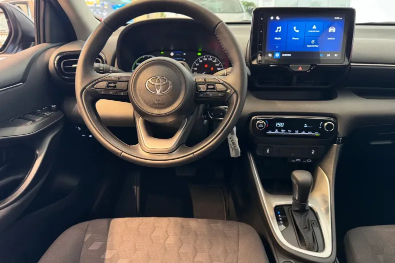 Toyota Yaris din 2026 cu 2 km - oferta TOY232752 - foto 13