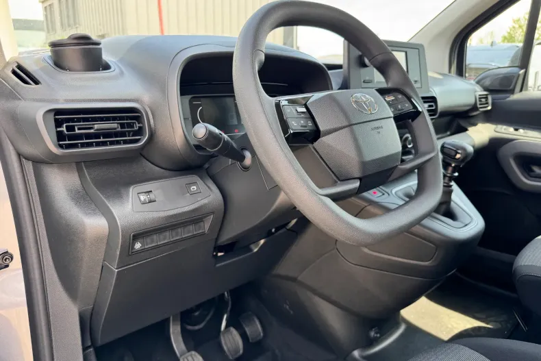 Toyota Proace din 2026 cu 573 km - oferta TOY232753 - foto 13