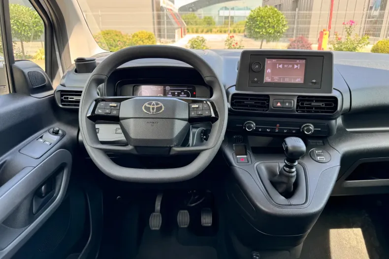 Toyota Proace din 2026 cu 573 km - oferta TOY232753 - foto 14