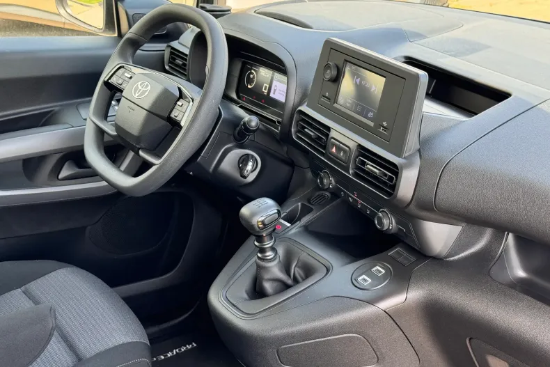 Toyota Proace din 2026 cu 573 km - oferta TOY232753 - foto 19