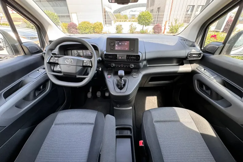 Toyota Proace din 2026 cu 573 km - oferta TOY232753 - foto 21