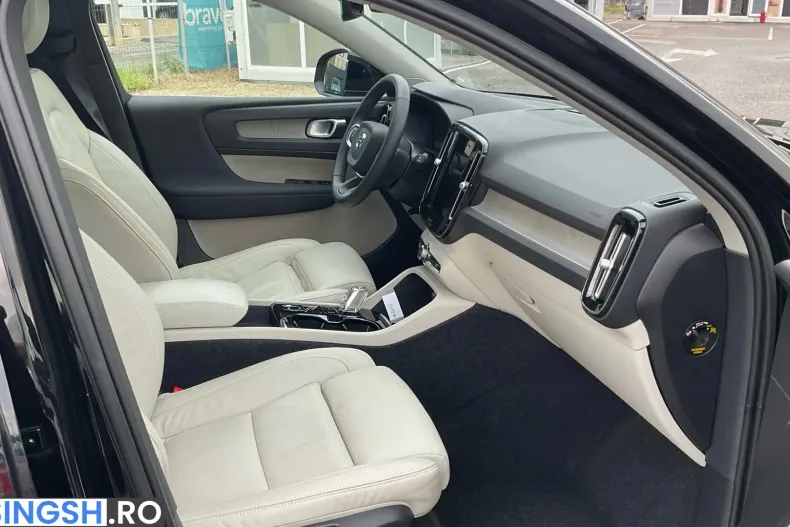 Volvo XC40 din 2022 cu 51.428 km - oferta VOL232763 - foto 15