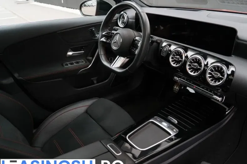 Mercedes-Benz A 250 (Clasa A) din 2023 cu 41.600 km - oferta MER232783 - foto 14
