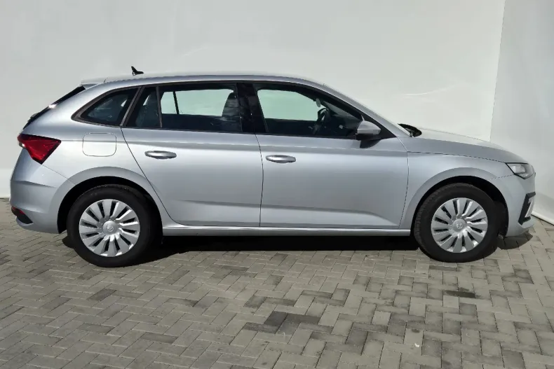 Skoda Scala din 2025 cu 4.710 km - oferta SKO232797 - foto 6