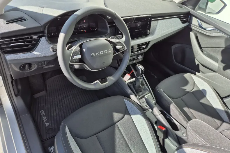 Skoda Scala din 2025 cu 4.710 km - oferta SKO232797 - foto 9