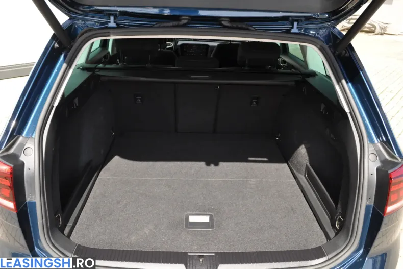 Volkswagen Passat din 2021 cu 160.788 km - oferta VOL232798 - foto 16