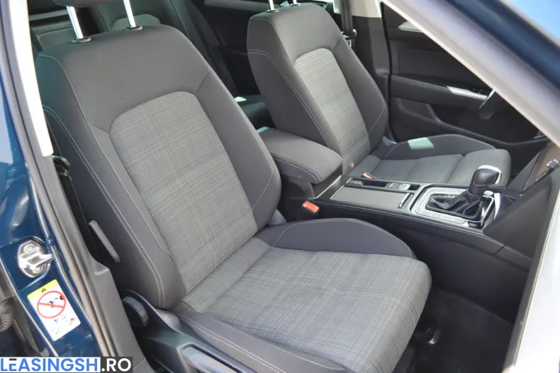 Volkswagen Passat din 2021 cu 160.788 km - oferta VOL232798 - foto 25