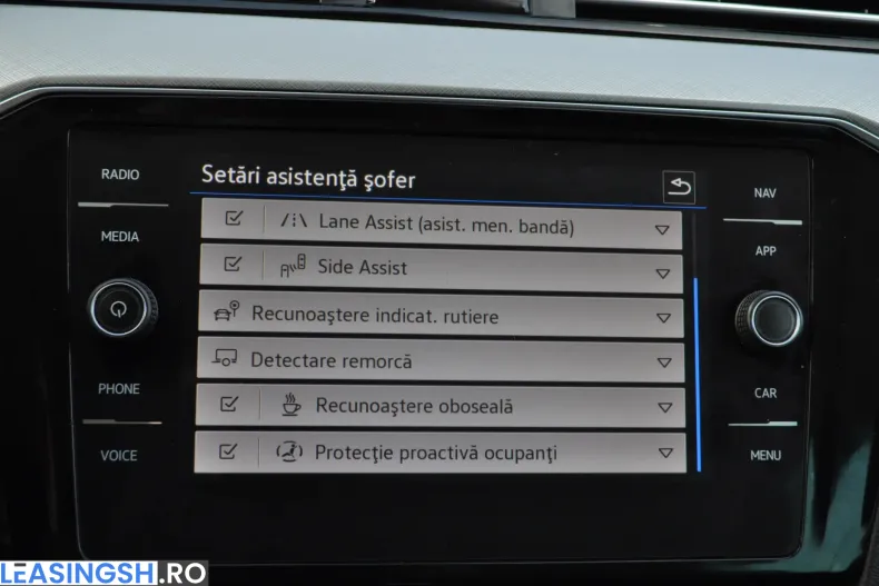 Volkswagen Passat din 2021 cu 160.788 km - oferta VOL232798 - foto 33