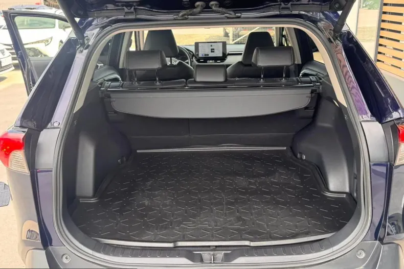 Toyota RAV4 din 2023 cu 35.214 km - oferta TOY232809 - foto 29
