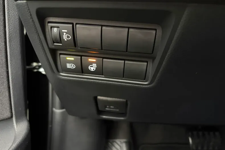 Toyota Yaris din 2025 cu 1.700 km - oferta TOY232810 - foto 19