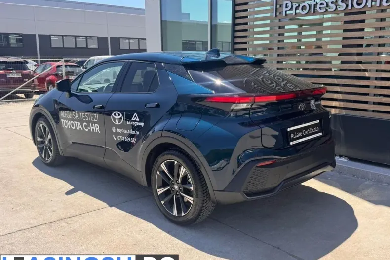 Toyota C-HR din 2025 cu 2.225 km - oferta TOY232811 - foto 6
