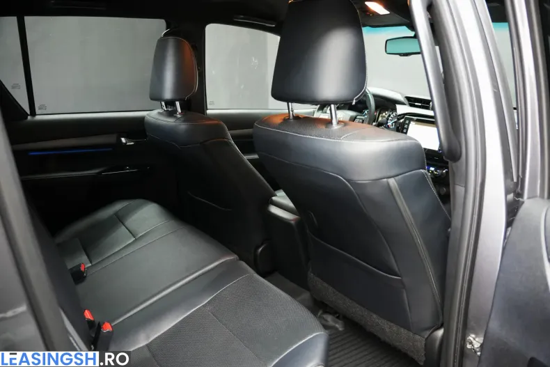 Toyota Hilux din 2023 cu 117.000 km - oferta TOY232821 - foto 9