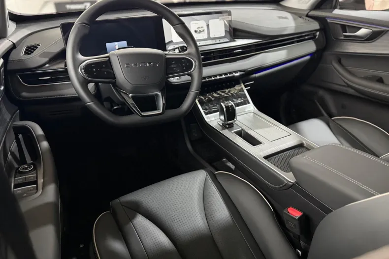 Chery Tiggo 4 din 2025 cu 2 km - oferta CHE232822 - foto 4