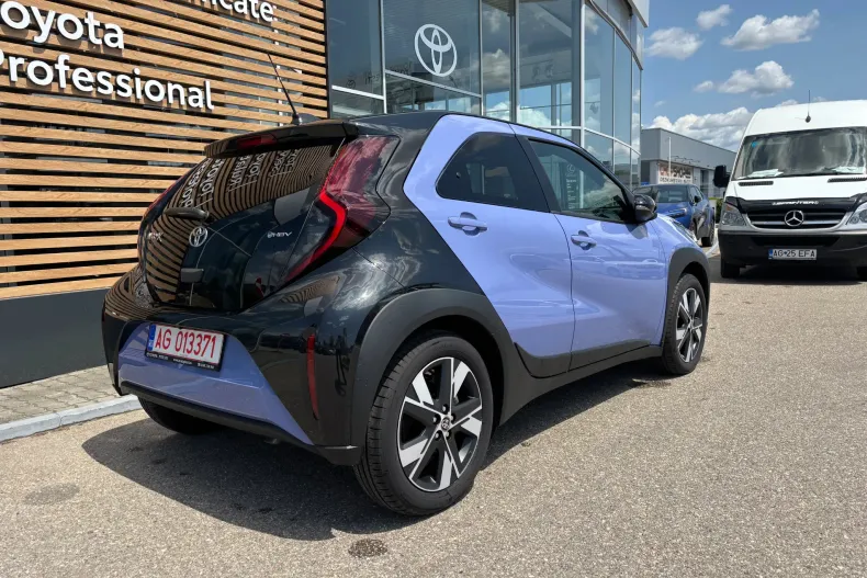 Toyota Aygo din 2026 cu 1.000 km - oferta TOY232825 - foto 4