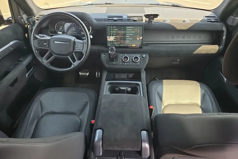 Land Rover Defender din 2022 cu 57.638 km - oferta LAN232826 - foto 32