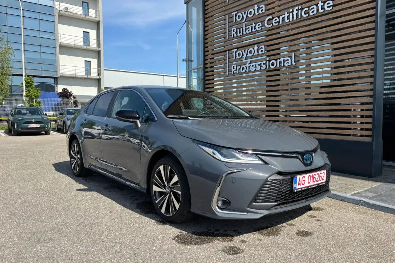 Toyota Corolla din 2026 cu 5 km - oferta TOY232827 - foto 1