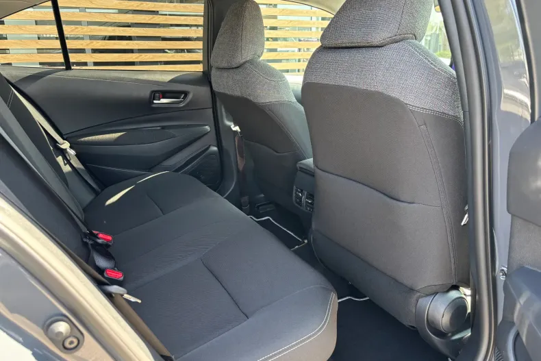 Toyota Corolla din 2026 cu 5 km - oferta TOY232827 - foto 8