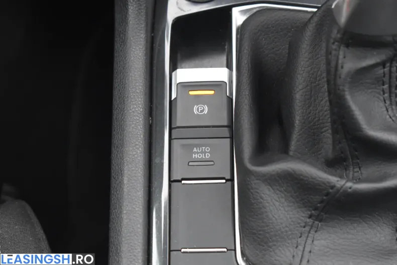 Volkswagen Tiguan din 2021 cu 166.799 km - oferta VOL232828 - foto 30