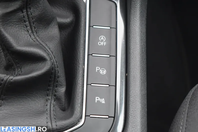 Volkswagen Tiguan din 2021 cu 166.799 km - oferta VOL232828 - foto 31