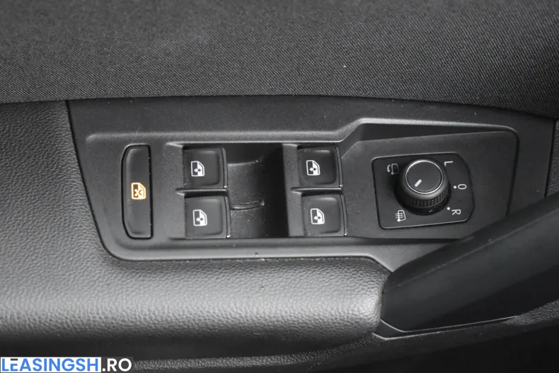 Volkswagen Tiguan din 2021 cu 166.799 km - oferta VOL232828 - foto 33